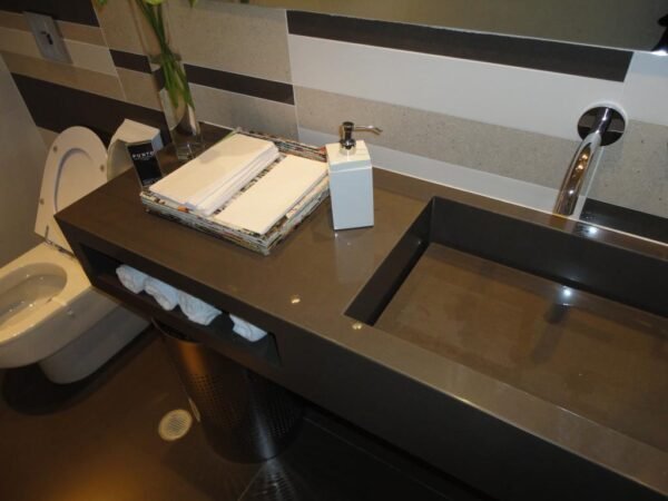 Wall mounted single washbasin /sink with countertop 900mm-1200mm - Image 3